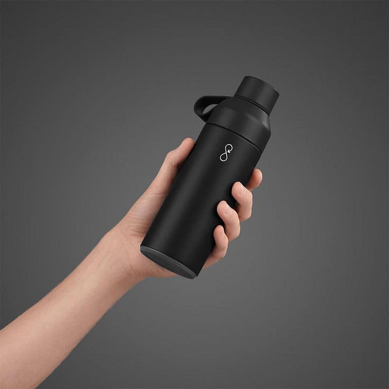Ocean Bottle – Thermos from recycled ocean plastic.