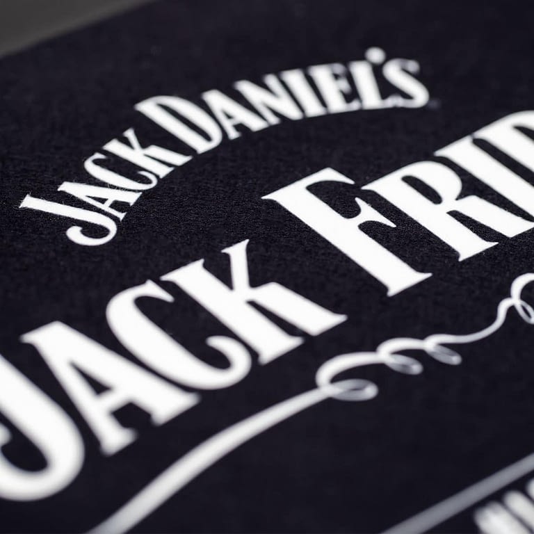 Tailor-made POS packages for Jack Daniels by Framme